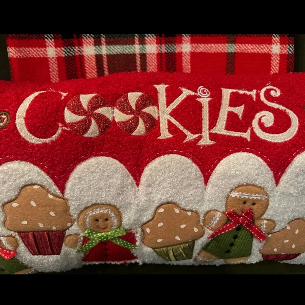 Christmas Cookies Gingerbread Decorative Pillow